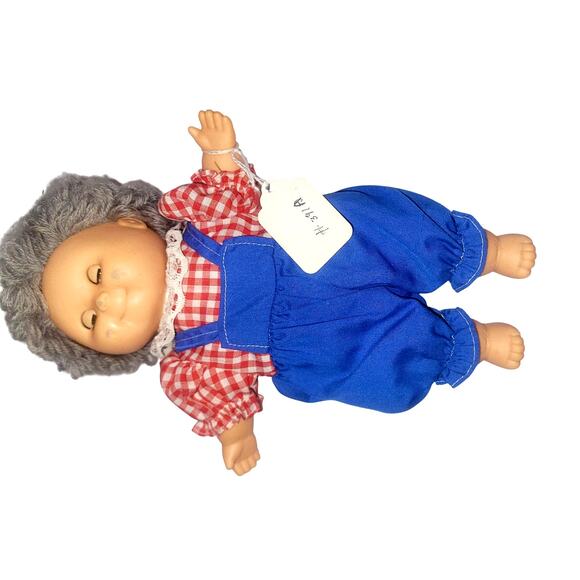 Rare 9" Vintage '85 Ocean Toys Cloth & Vinyl Doll With Yarn Hair Sleep Eyes EUC - Picture 2 of 5